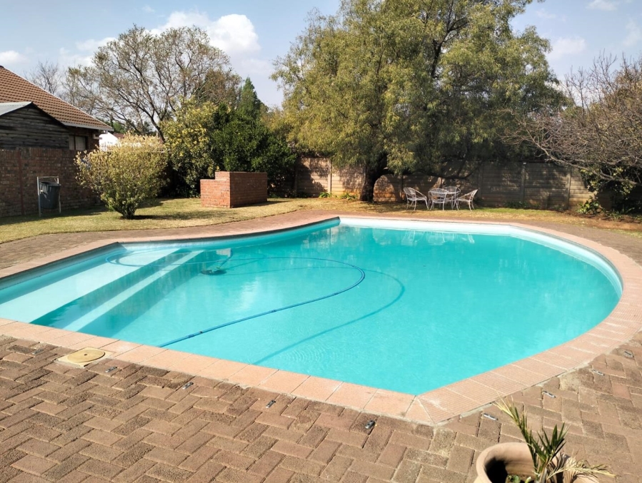 3 Bedroom Property for Sale in Langenhovenpark Free State